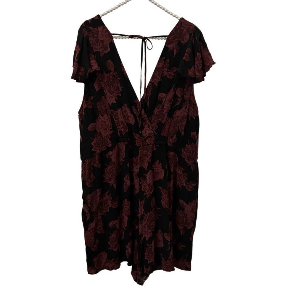 Torrid Black Red Floral Gauze Shorts Romper Size 3X witchy whimsigoth vamp goth - Picture 2 of 12